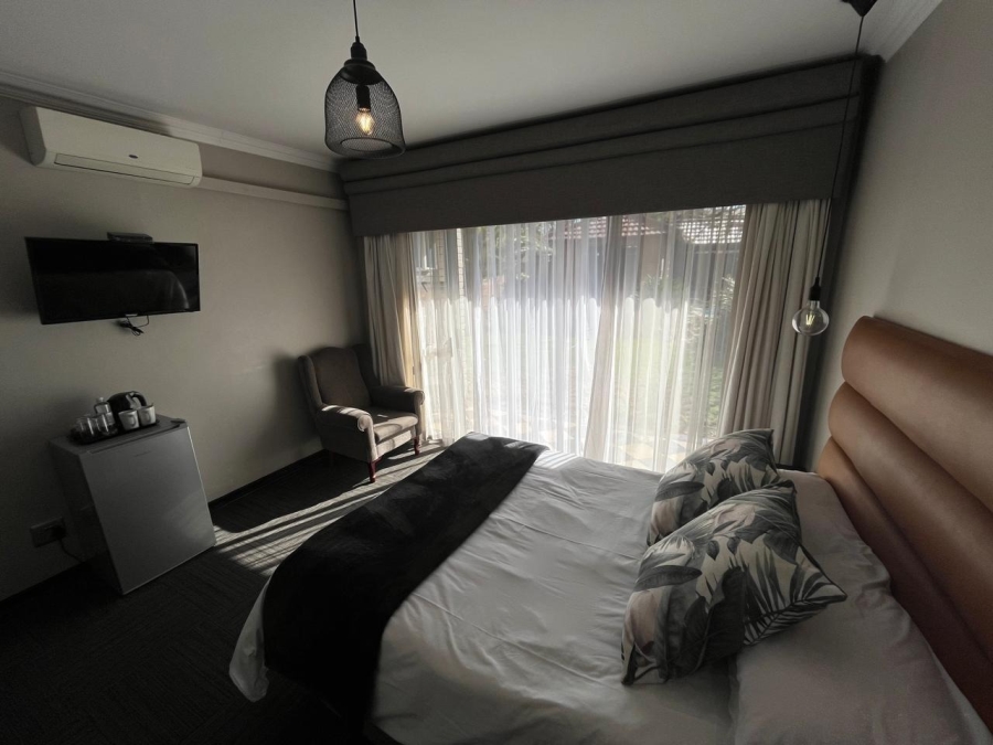 19 Bedroom Property for Sale in Universitas Free State